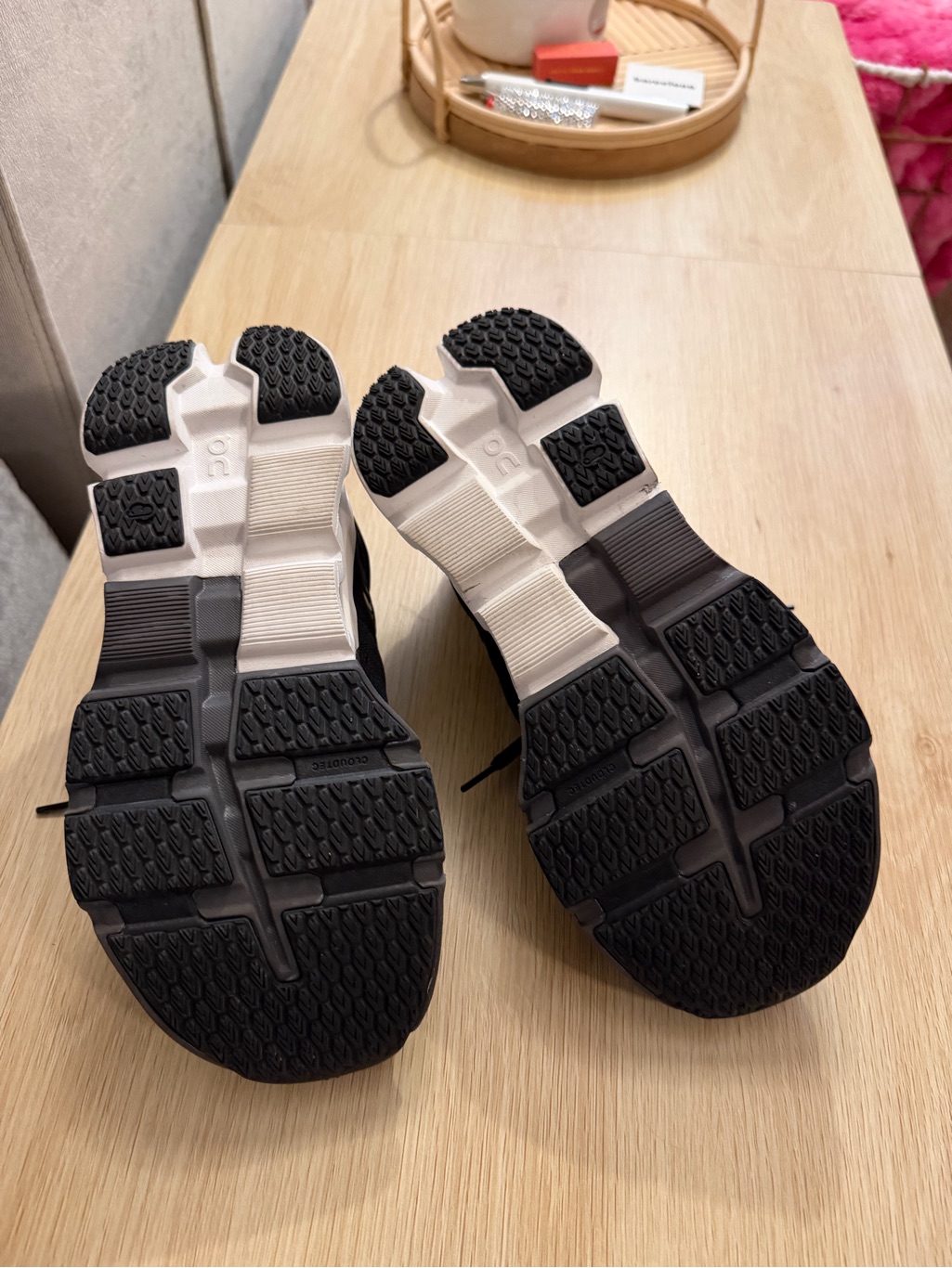 On Running Black And White Men's Running Shoes — image 4 of 4